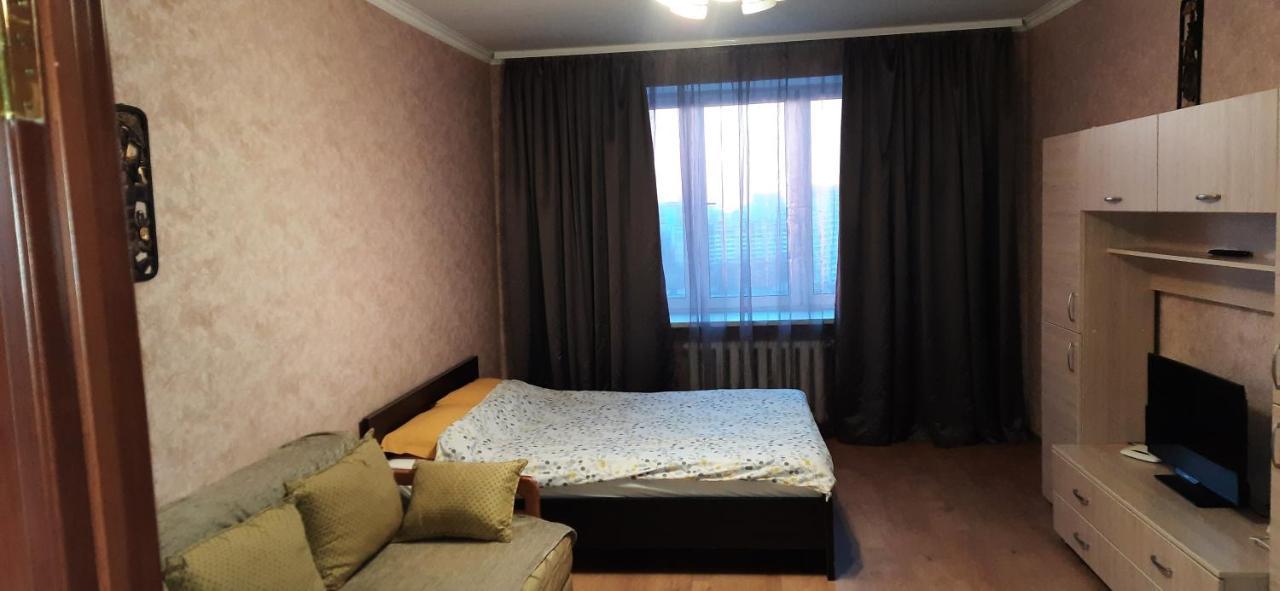 Cosy Flat Apartment Киев Екстериор снимка