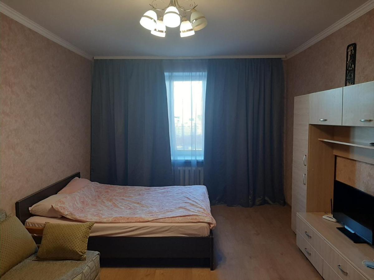 Cosy Flat Apartment Киев Екстериор снимка