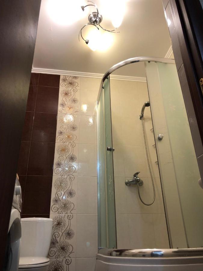 Cosy Flat Apartment Киев Екстериор снимка
